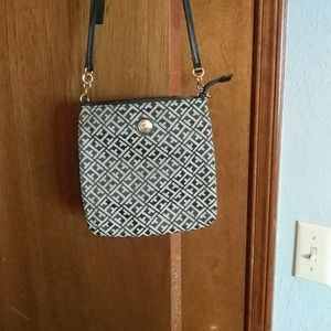 Tommy Hilfiger Crossbody Bag